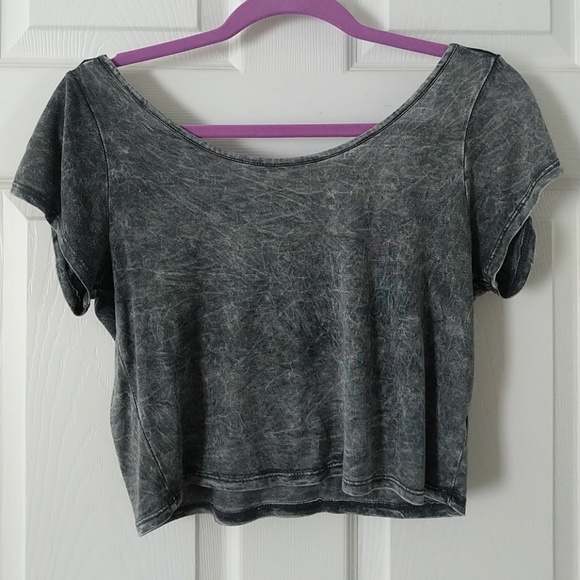 Soft Grey acid wash crop top tee - Picture 2 of 6
